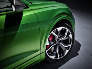 2022 Audi RSQ8 exterior in green, alloy wheels with red calipers 
