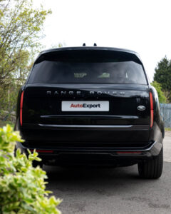 2022 land rover range rover blacked out rear end 